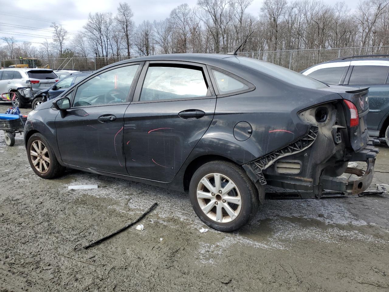 2011 Ford Fiesta VIN 3FADP4BJ9BM178263 Copart auction photo, rear end / minor dent/scratches damage thumbnail 2