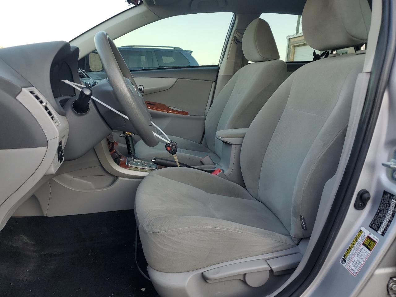 2010 Toyota Corolla VIN 2T1BU4EE9AC298290 Copart auction photo, front end / minor dent/scratches damage thumbnail 7