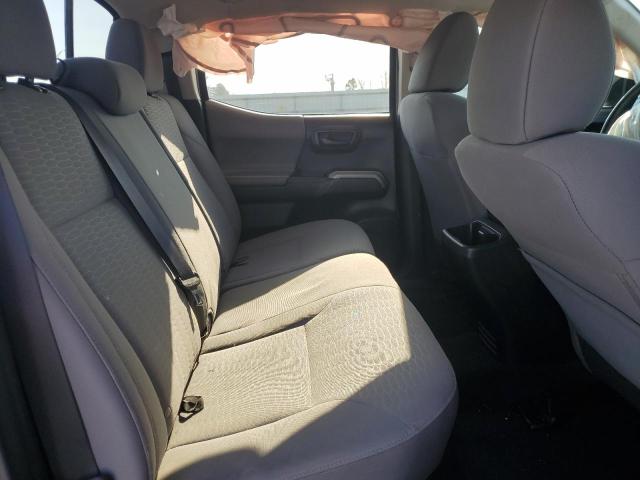 2018 Toyota Tacoma VIN 5TFAZ5CN2JX067111 Copart auction photo, front end / side damage thumbnail 10