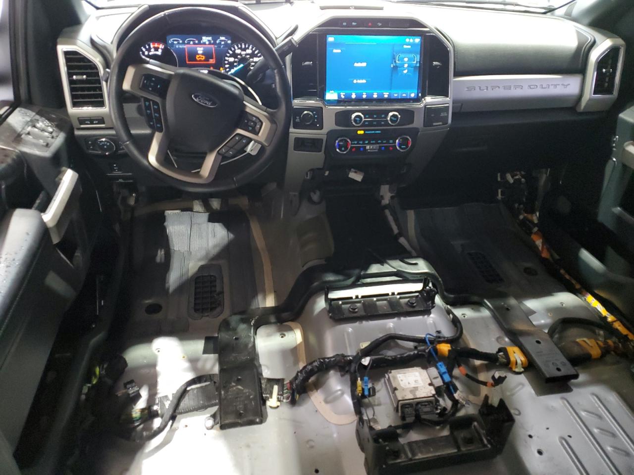 2022 Ford F250 VIN 1FT7W2BT0NEE56879 Copart auction photo, water/flood / minor dent/scratches damage thumbnail 8