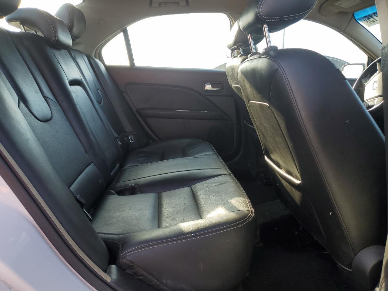 2011 Ford Fusion VIN 3FAHP0JA9BR172140 Copart auction photo, front end / side damage thumbnail 10