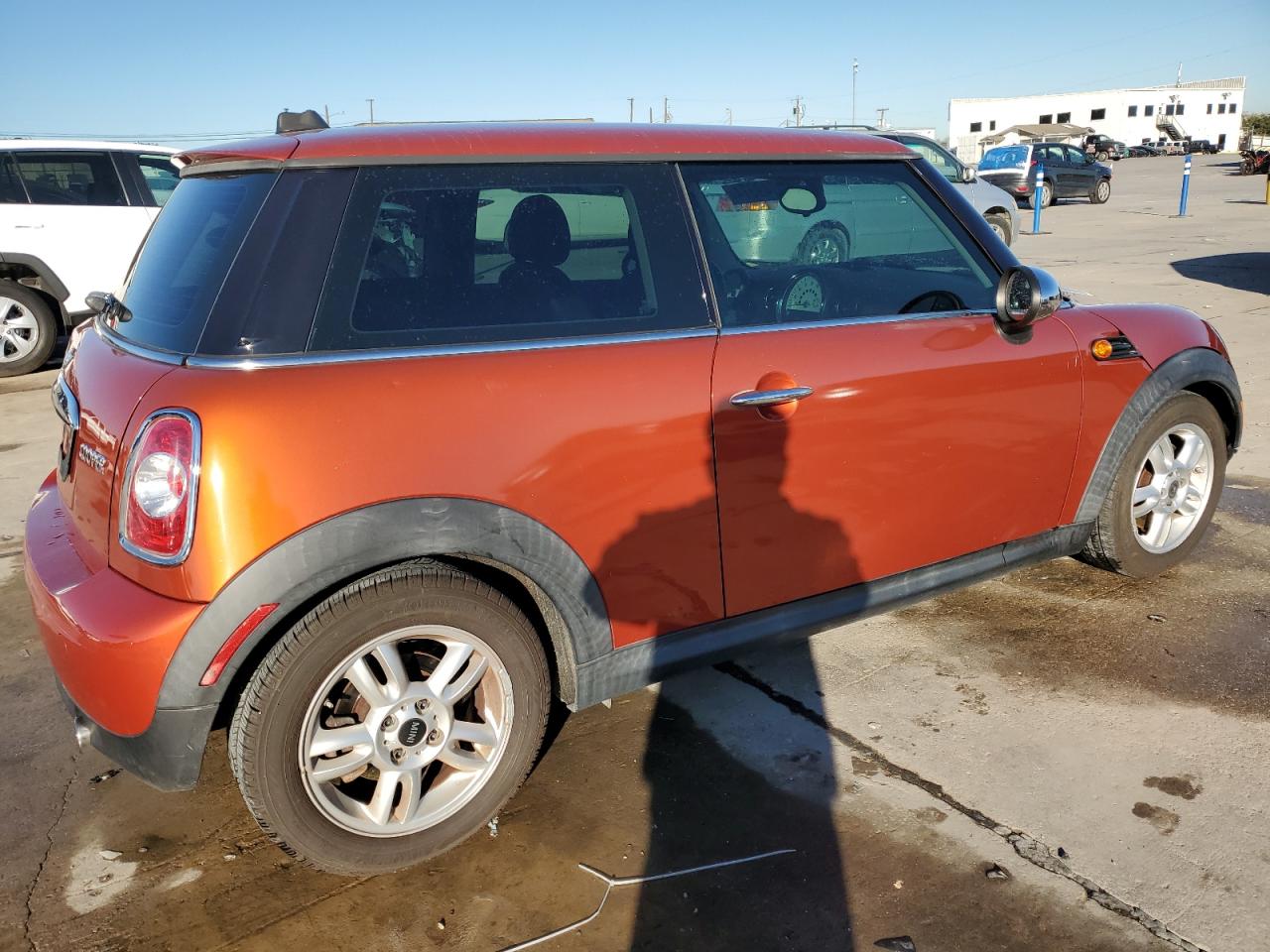 2011 MINI Cooper VIN WMWSU3C53BT096484 Copart auction photo, rear end / front end damage thumbnail 3