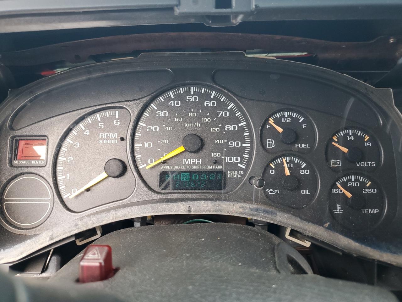 2000 Chevrolet Silverado VIN 1GCEC14T8YZ117212 Copart auction photo, front end damage thumbnail 9