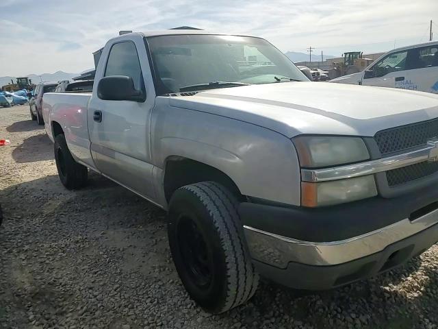 2005 Chevrolet Silverado VIN 1GCEC14V25E154843 Copart auction photo, rear end damage thumbnail 11