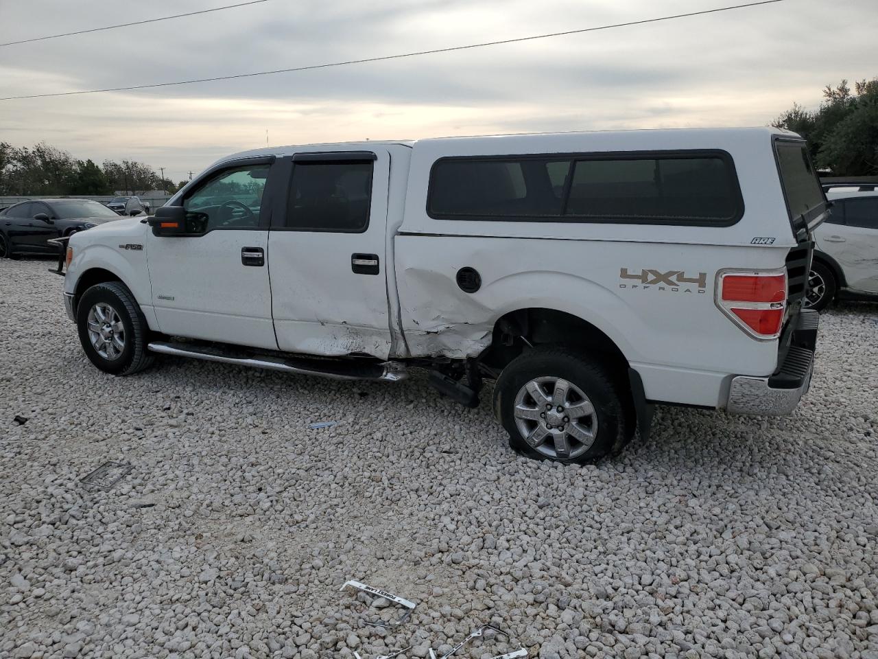2013 Ford F-150 VIN 1FTFW1ET2DKD52945 Copart auction photo, side / rear end damage thumbnail 2