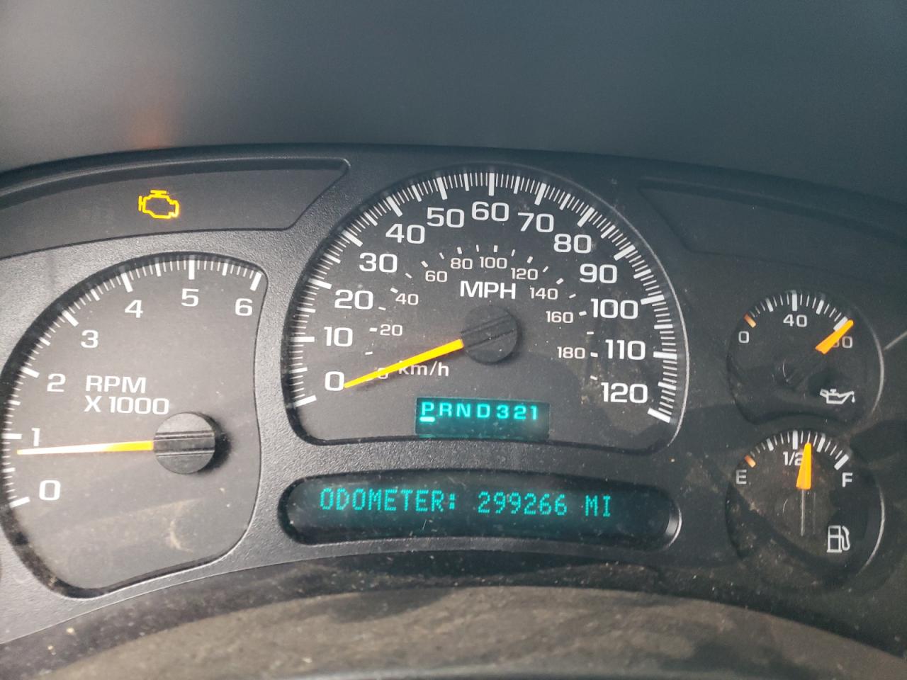 2003 Chevrolet Silverado VIN 1GCEC19T53Z208228 Copart auction photo, front end damage thumbnail 9