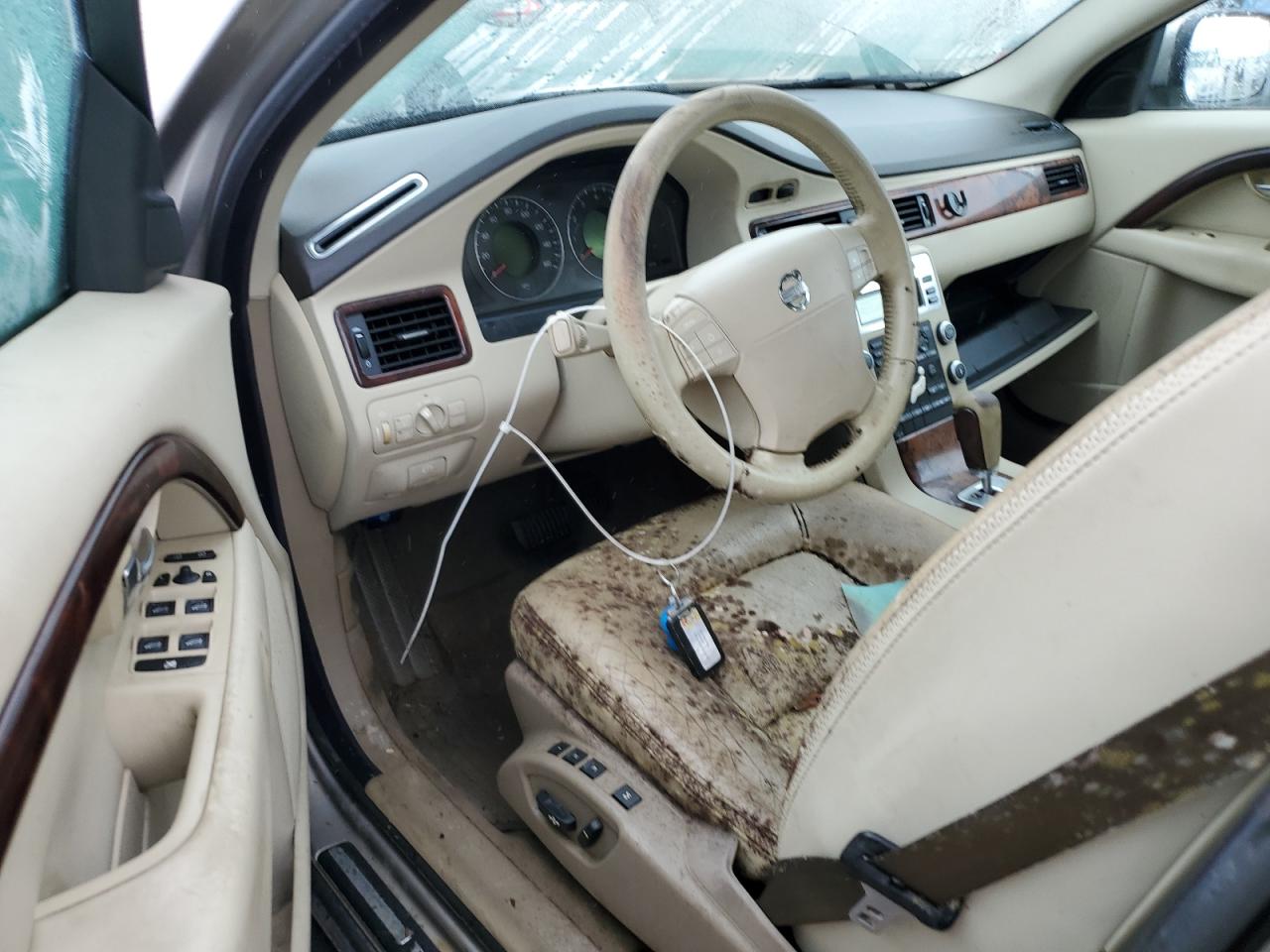2008 Volvo XC70 VIN YV4BZ982381035708 Copart auction photo, water/flood damage thumbnail 8