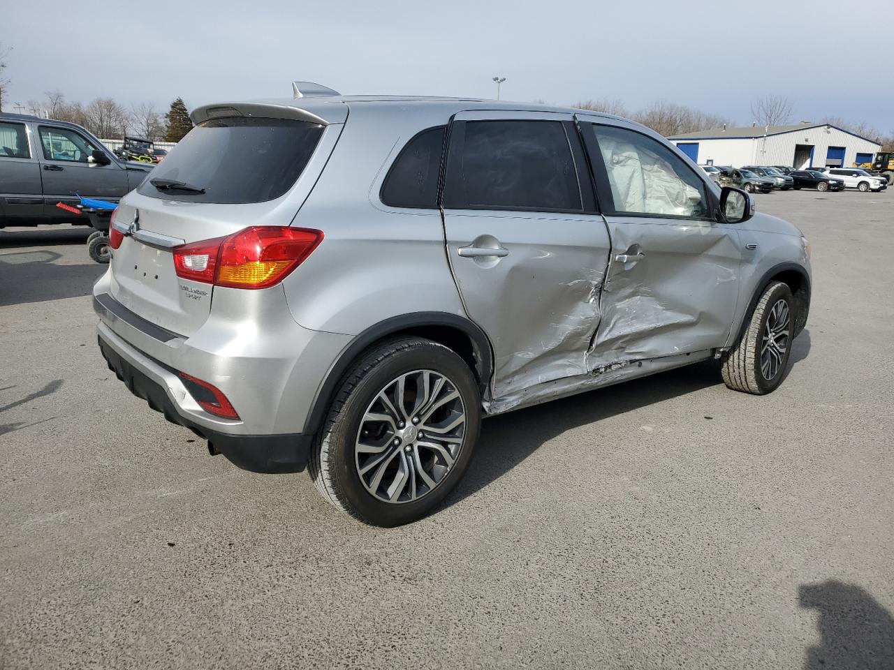 2019 Mitsubishi Outlander VIN JA4AP3AU1KU023389 Copart auction photo, side damage thumbnail 3