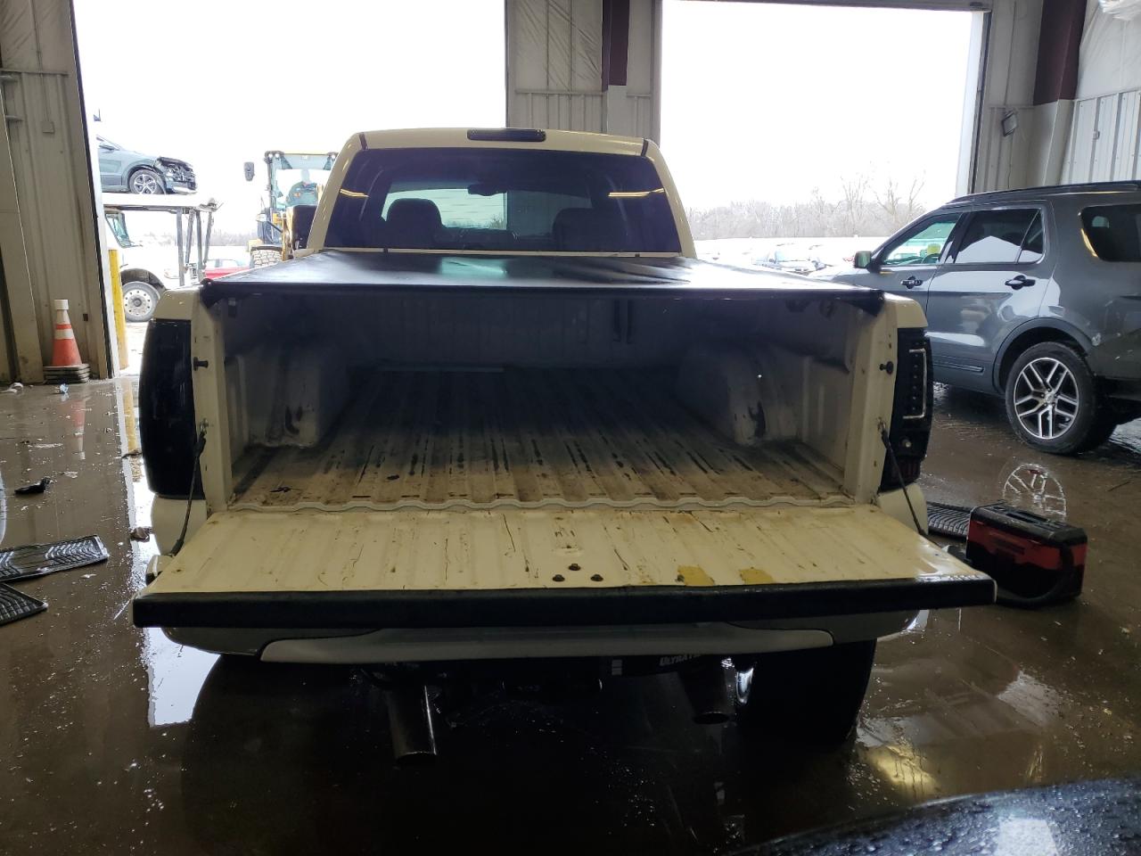 2002 Chevrolet Silverado VIN 1GCHK23G12F167601 Copart auction photo, all over damage thumbnail 6
