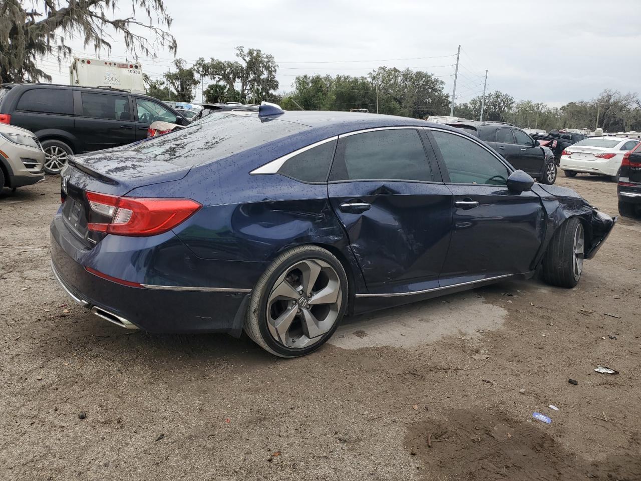 2018 Honda Accord VIN 1HGCV1F97JA015456 Copart auction photo, side / front end damage thumbnail 3