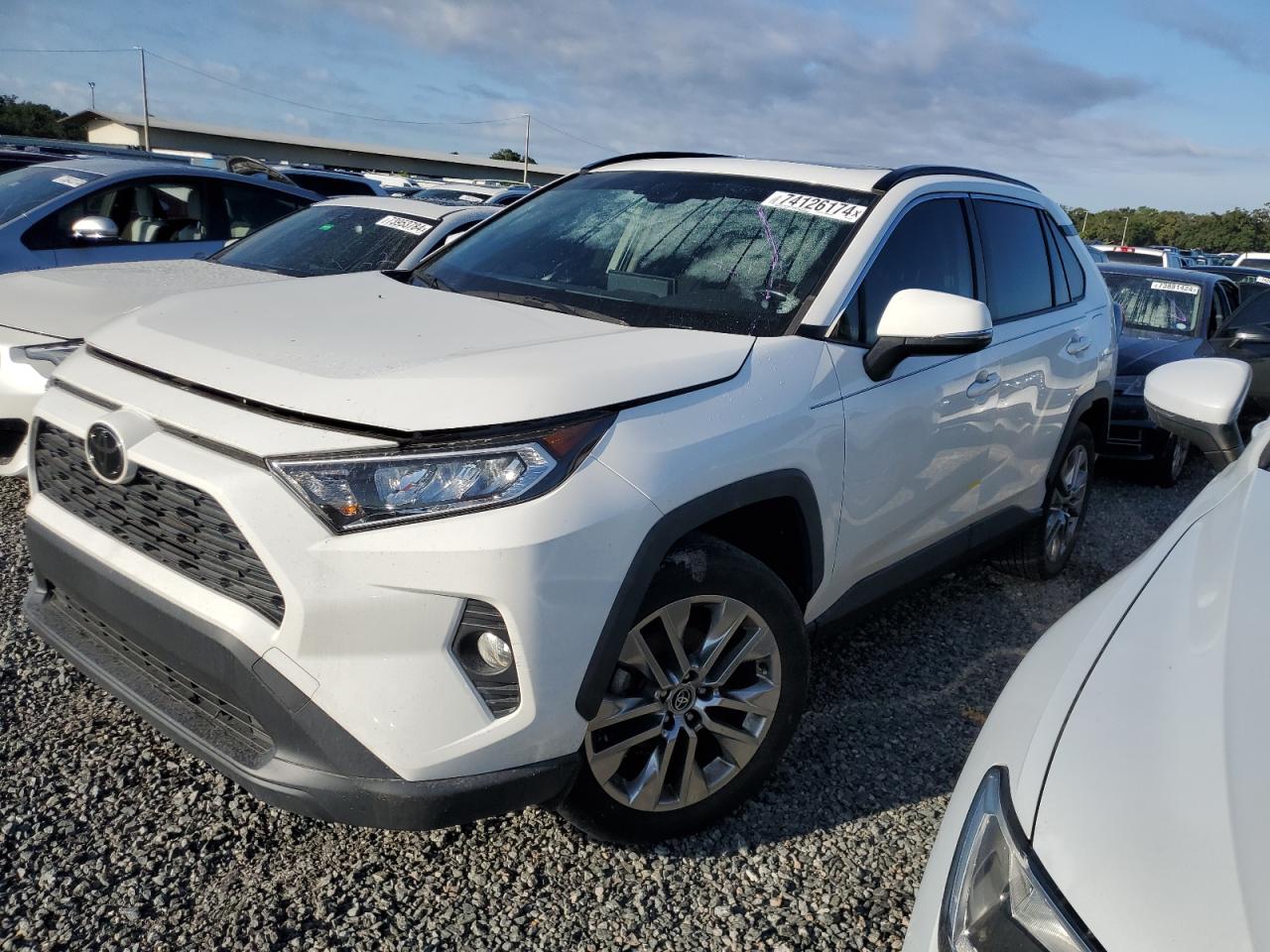 2020 Toyota RAV 4 VIN JTMC1RFV6LD055907
