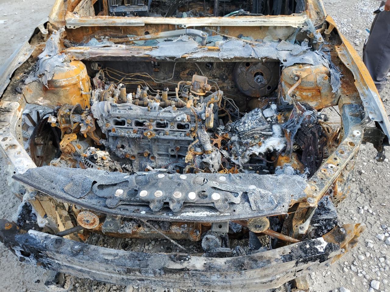 2022 Toyota Camry VIN 4T1G11AKXNU661662 Copart auction photo, burn damage thumbnail 11