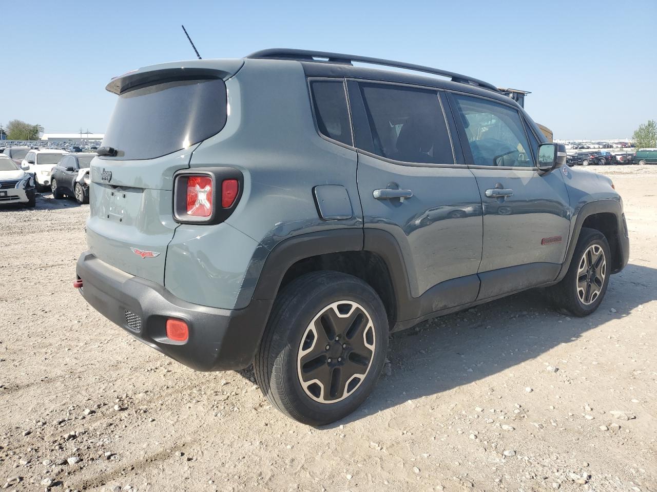 2016 Jeep Renegade VIN ZACCJBCT2GPC61761 Copart auction photo, front end / hail damage thumbnail 3