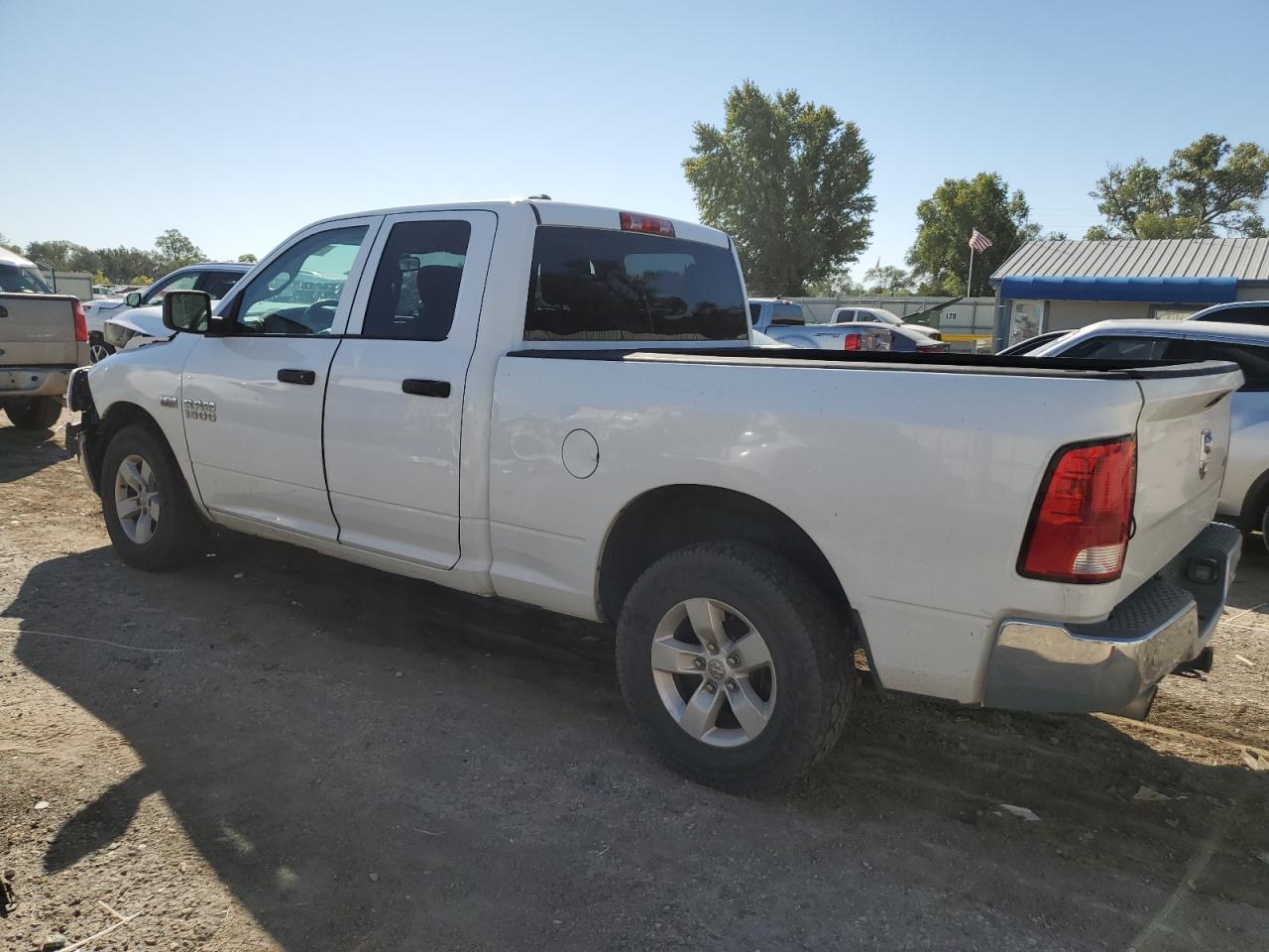 2015 RAM 1500 VIN 1C6RR7FT9FS635469 Copart auction photo, front end damage thumbnail 2
