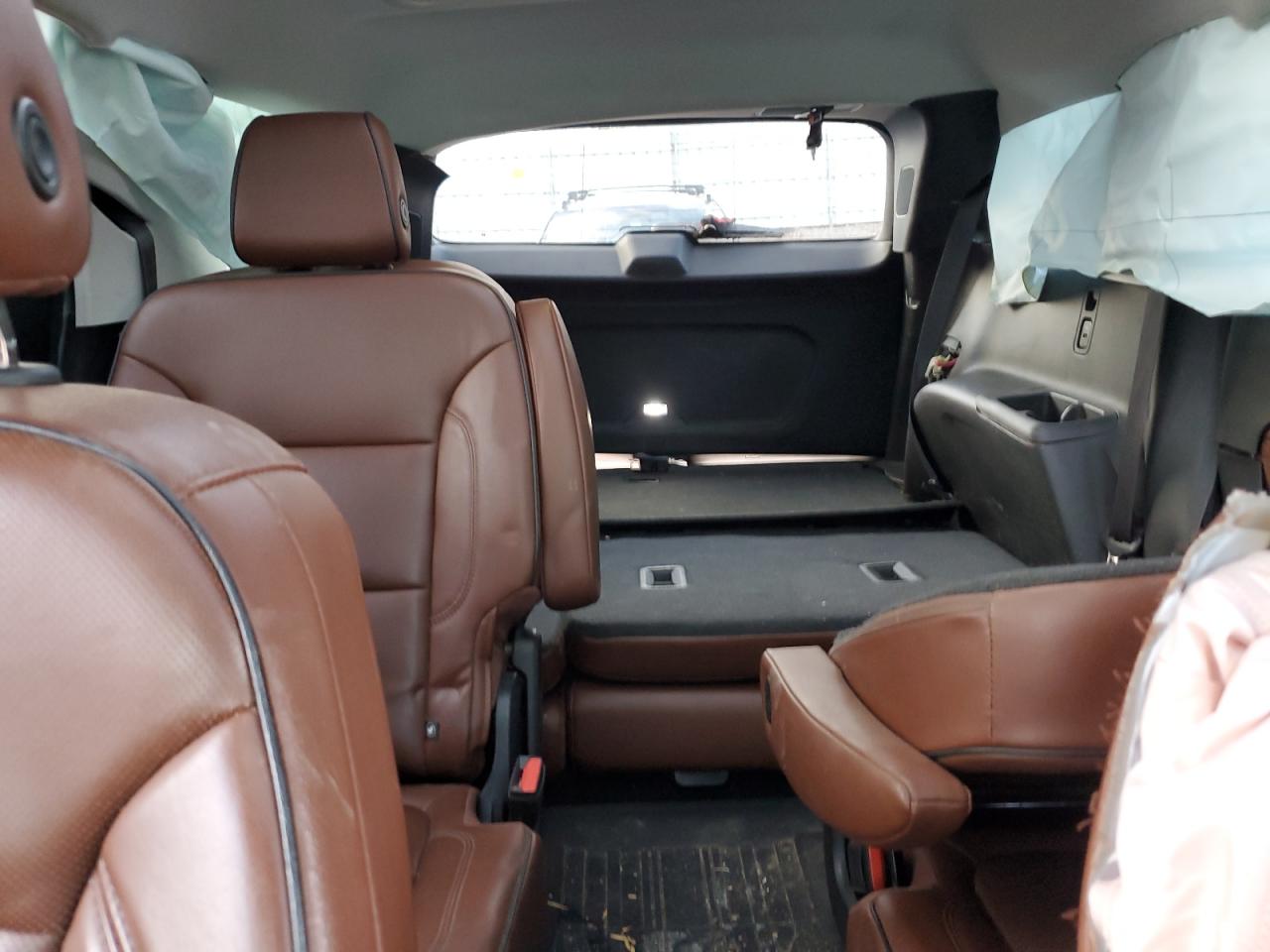 2018 Chevrolet Traverse VIN 1GNEVKKW4JJ174726 Copart auction photo, all over damage thumbnail 10