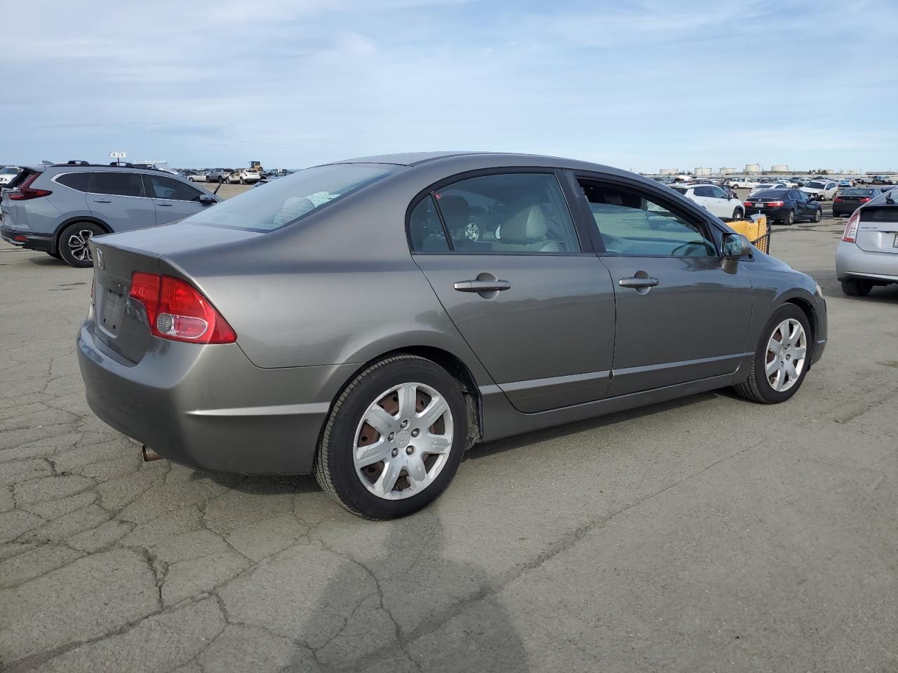 2008 Honda Civic VIN 2HGFA16538H330255 Copart auction photo, minor dent/scratches damage thumbnail 3