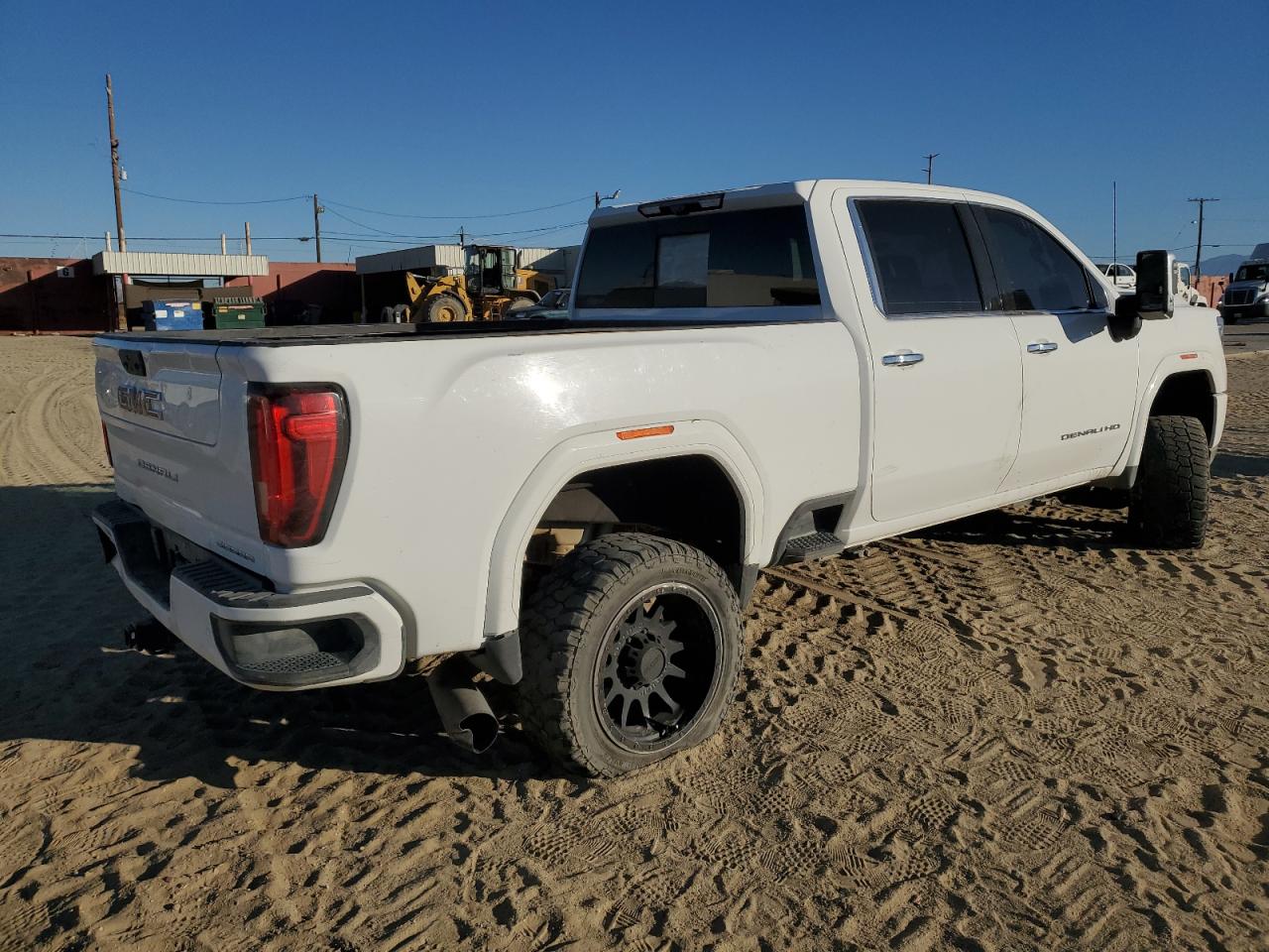 2021 GMC Sierra VIN 1GT49WEYXMF156221 Copart auction photo, vandalism / all over damage thumbnail 3