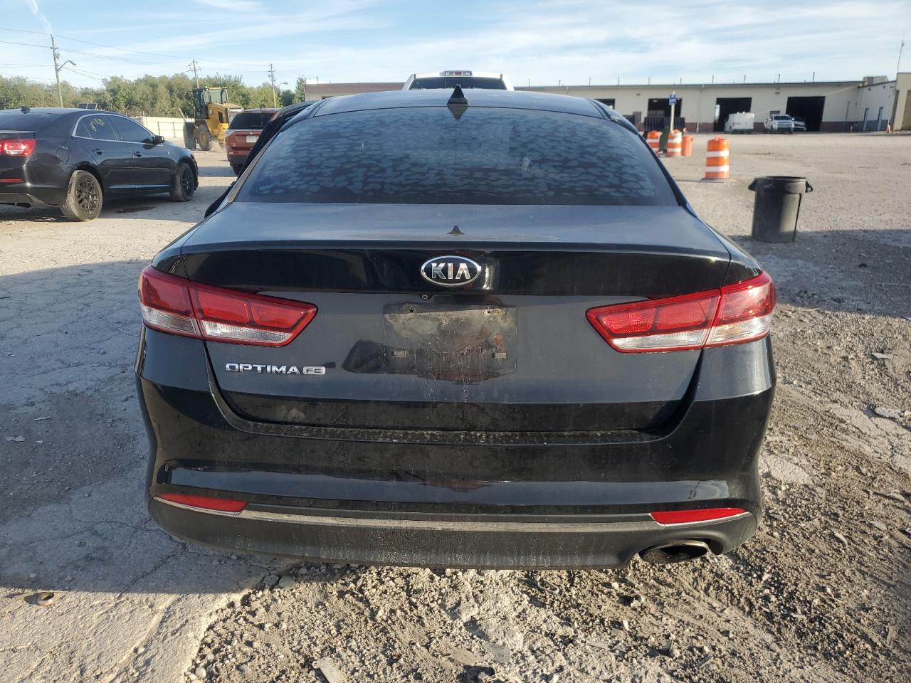 2017 KIA Optima VIN KNAGT4L3XH5162314 Copart auction photo, side / minor dent/scratches damage thumbnail 6