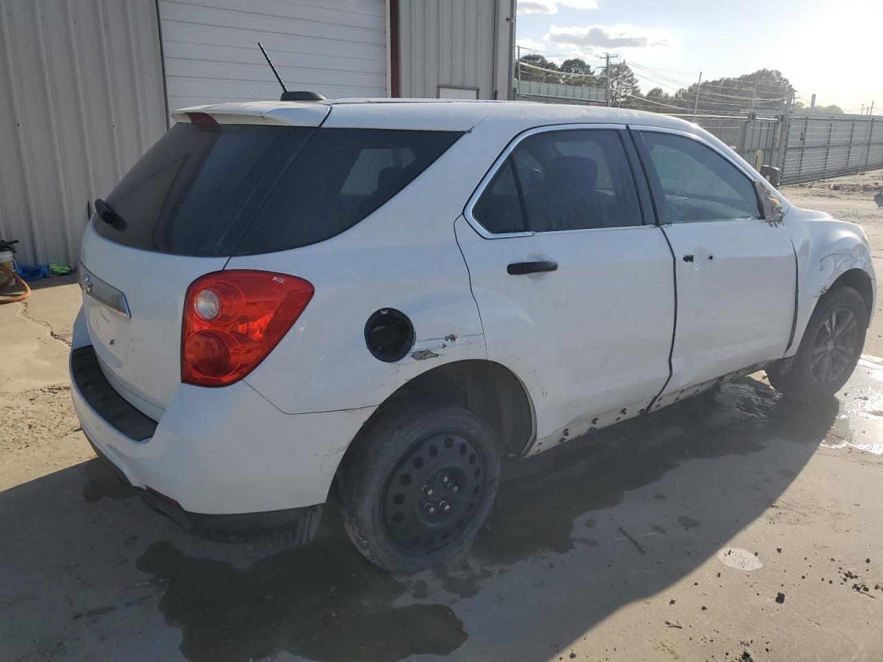 2015 Chevrolet Equinox VIN 2GNALAEK1F6428632 Copart auction photo, front end / hail damage thumbnail 3