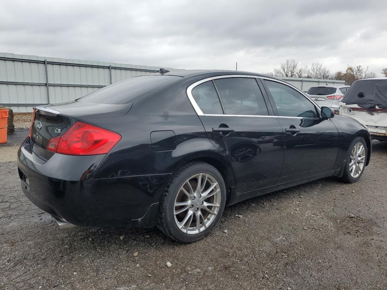 2008 Infiniti G VIN JNKBV61E88M213871 Copart auction photo, front end / side damage thumbnail 3