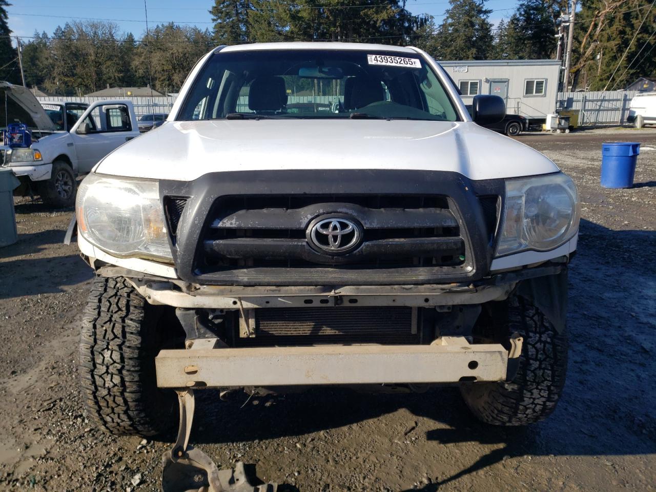 2010 Toyota Tacoma VIN 5TEUU4EN7AZ697685 Copart auction photo, front end / side damage thumbnail 5