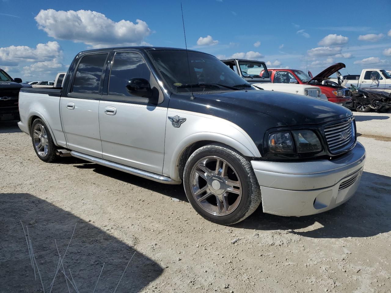 2003 Ford F-150 VIN 1FTRW07313KC48403 Copart auction photo, water/flood damage thumbnail 4