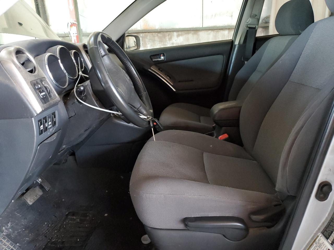 2007 Toyota Corolla VIN 2T1KR30E87C670939 Copart auction photo, side / front end damage thumbnail 7