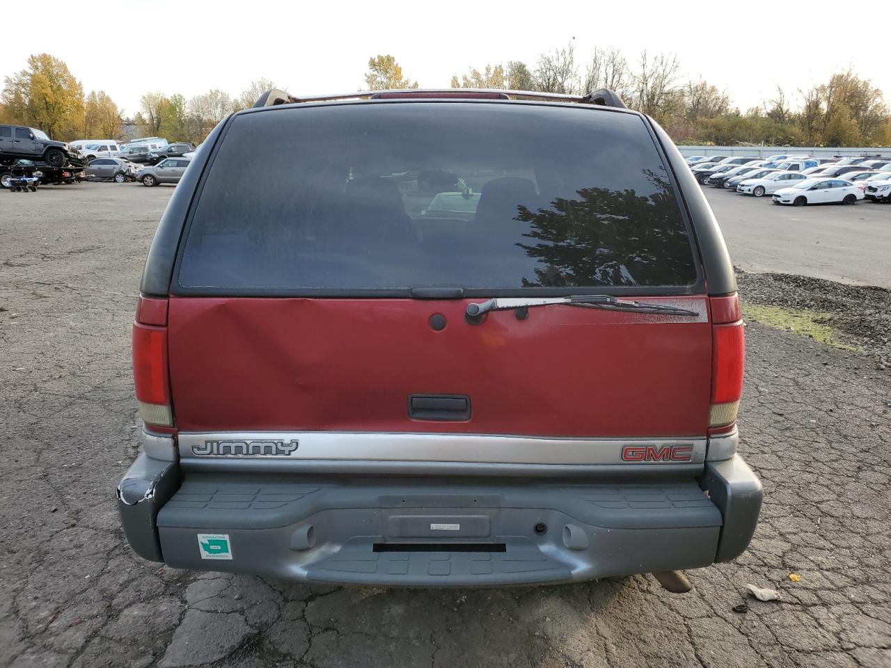 1999 GMC Jimmy VIN 1GKDT13W6X2508118 Copart auction photo, front end damage thumbnail 6