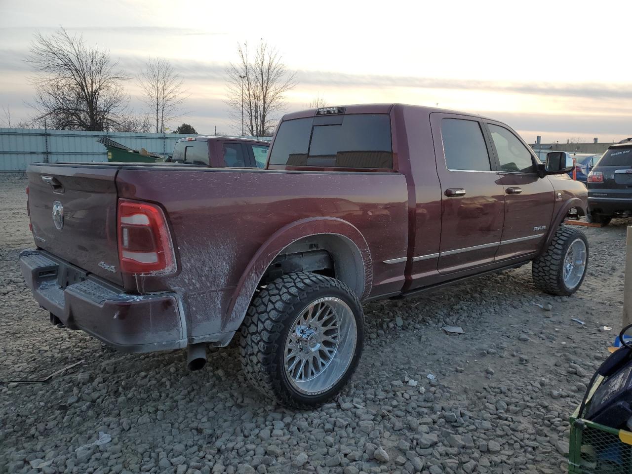 2019 RAM 2500 VIN 3C6UR5TL0KG584190 Copart auction photo, front end damage thumbnail 3