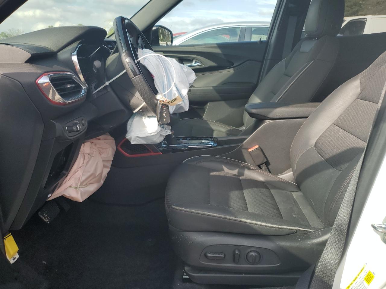 2023 Chevrolet TrailBlazer VIN KL79MTSL6PB177944 Copart auction photo, front end / side damage thumbnail 7