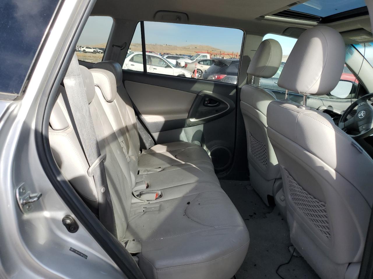 2011 Toyota RAV 4 VIN 2T3DK4DV7BW038154 Copart auction photo, rear end damage thumbnail 10