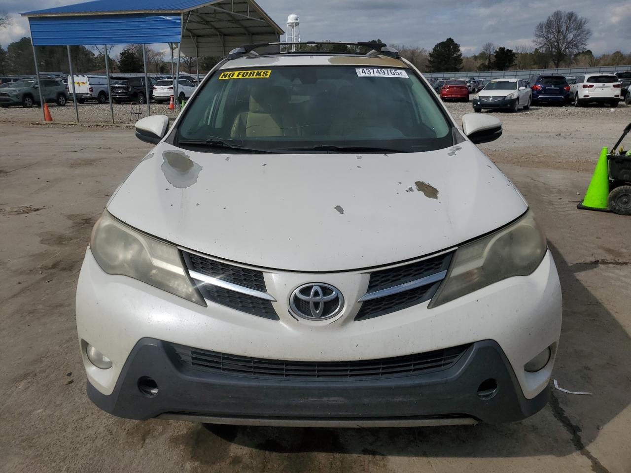 2014 Toyota RAV 4 VIN 2T3YFREV4EW105086 Copart auction photo, side / rear end damage thumbnail 5