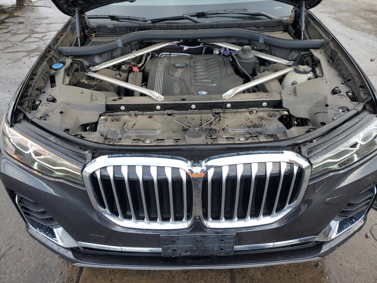 2022 BMW X7 VIN 5UXCW2C00N9M59355 Copart auction photo, burn / rear end damage thumbnail 12