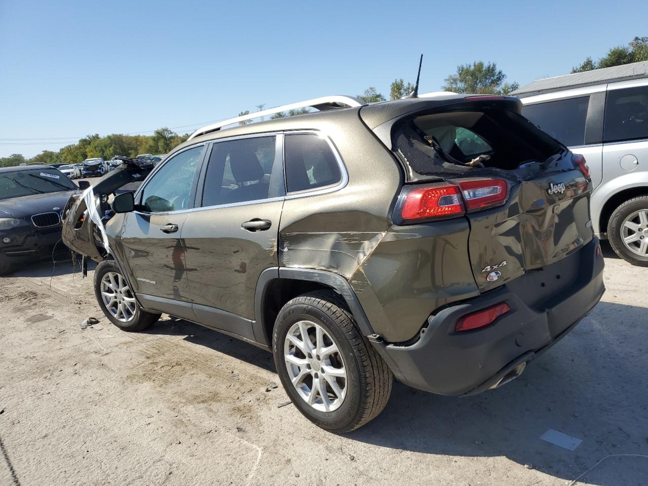2015 Jeep Grand Cherokee VIN 1C4PJMCS6FW606361 Copart auction photo, front end / rear end damage thumbnail 2