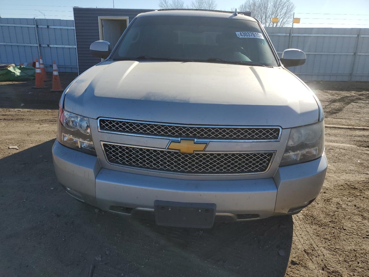 2009 Chevrolet Tahoe VIN 1GNFK23049R285135 Copart auction photo, mechanical / minor dent/scratches damage thumbnail 5