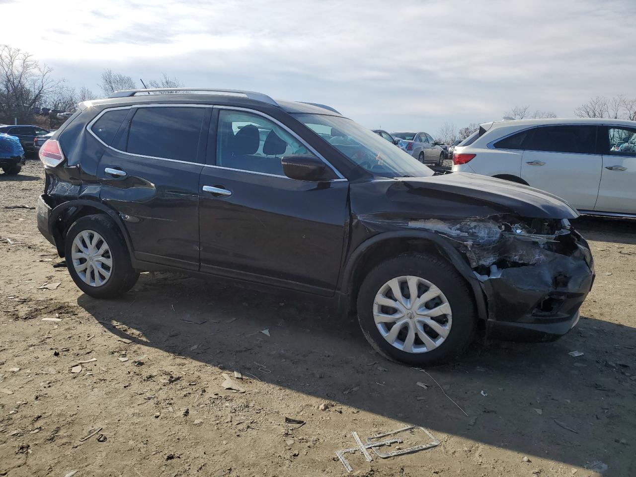 2016 Nissan Rogue VIN JN8AT2MV4GW135720 Copart auction photo, all over / front end damage thumbnail 4