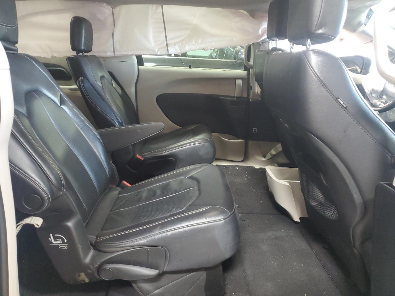 2022 Chrysler Pacifica VIN 2C4RC1BGXNR135918 Copart auction photo, all over damage thumbnail 11