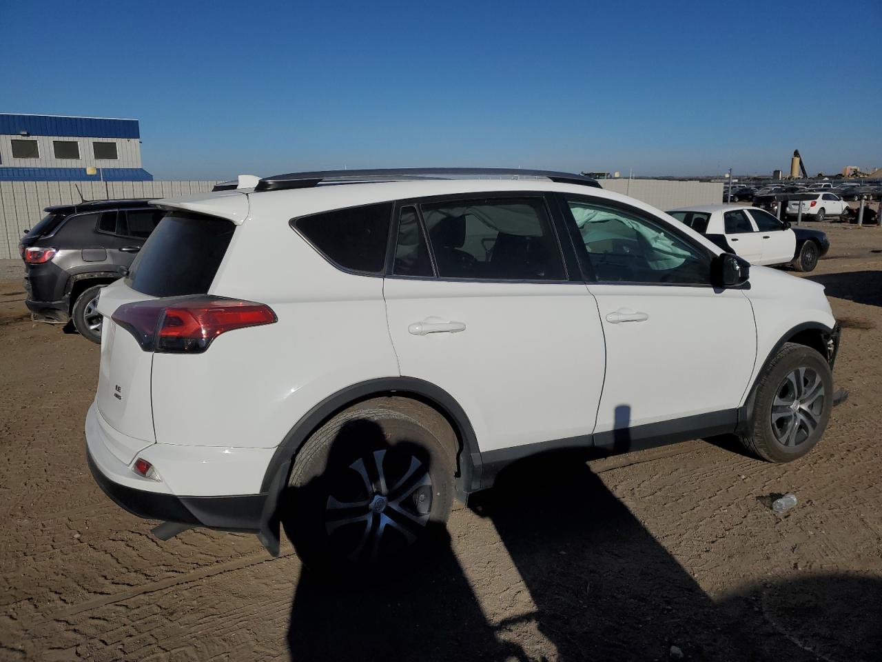 2018 Toyota RAV 4 VIN 2T3BFREV8JW855557 Copart auction photo, front end damage thumbnail 3