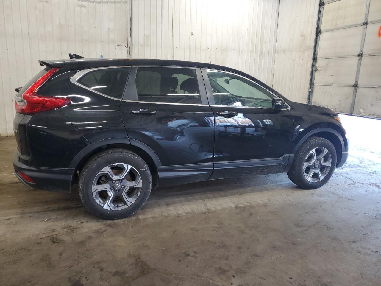 2018 Honda CR-V VIN 7FARW2H59JE041817 Copart auction photo, minor dent/scratches damage thumbnail 3