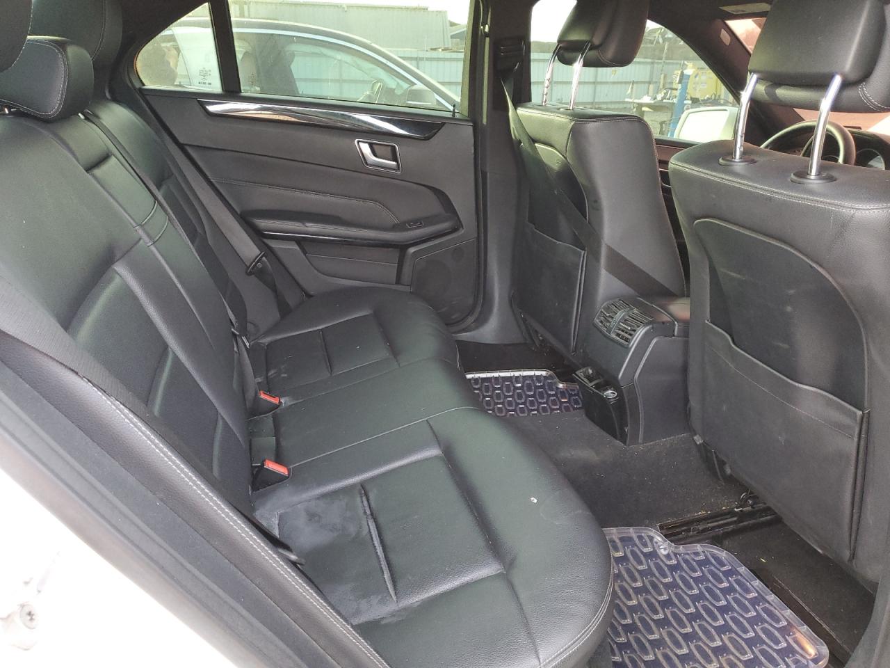 2016 Mercedes-Benz E-klasse VIN WDDHF8JB7GB294050 Copart auction photo, front end damage thumbnail 10