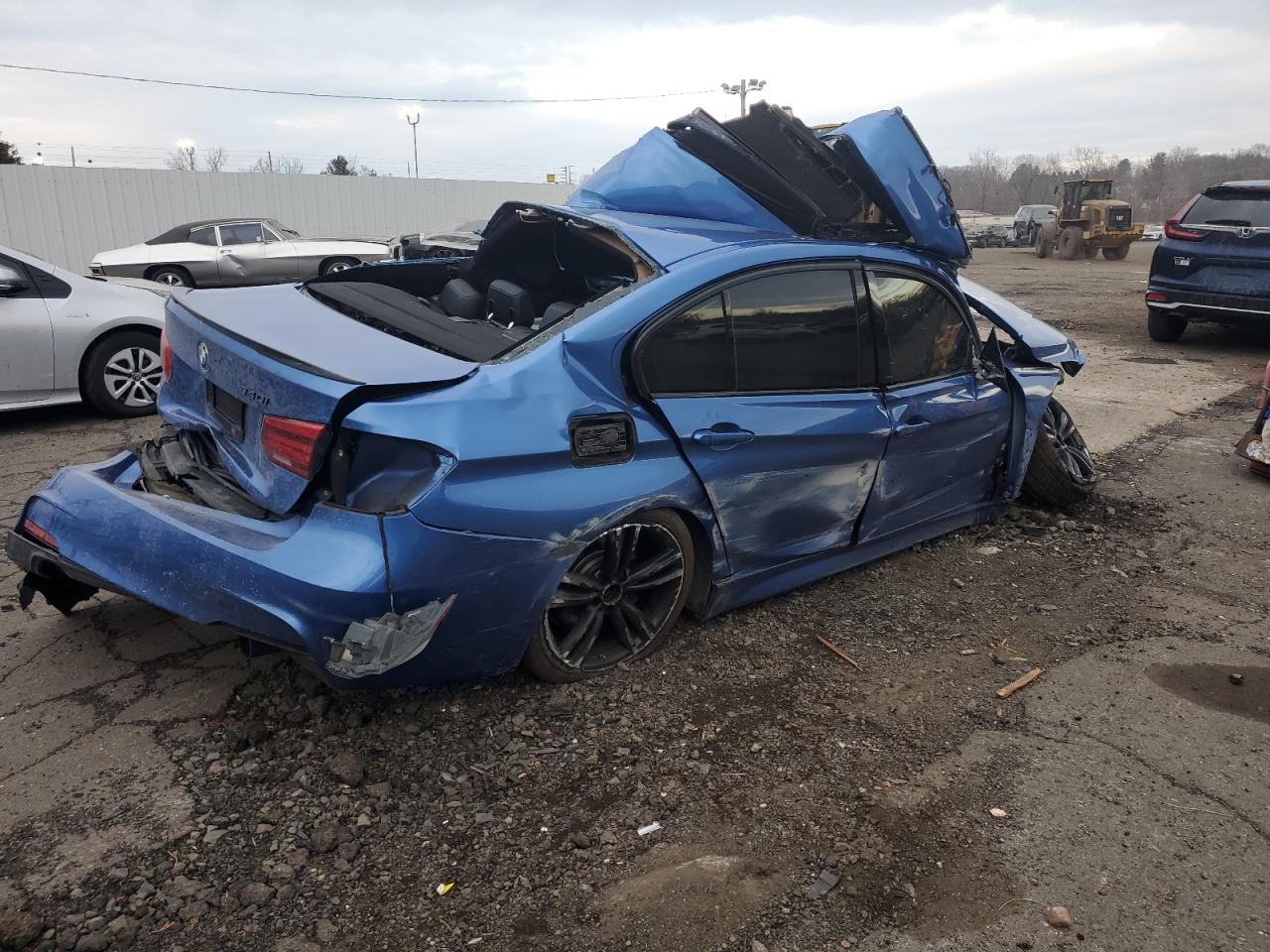 2016 BMW 3er VIN WBA8B7G5XGNT95192 Copart auction photo, all over damage thumbnail 3