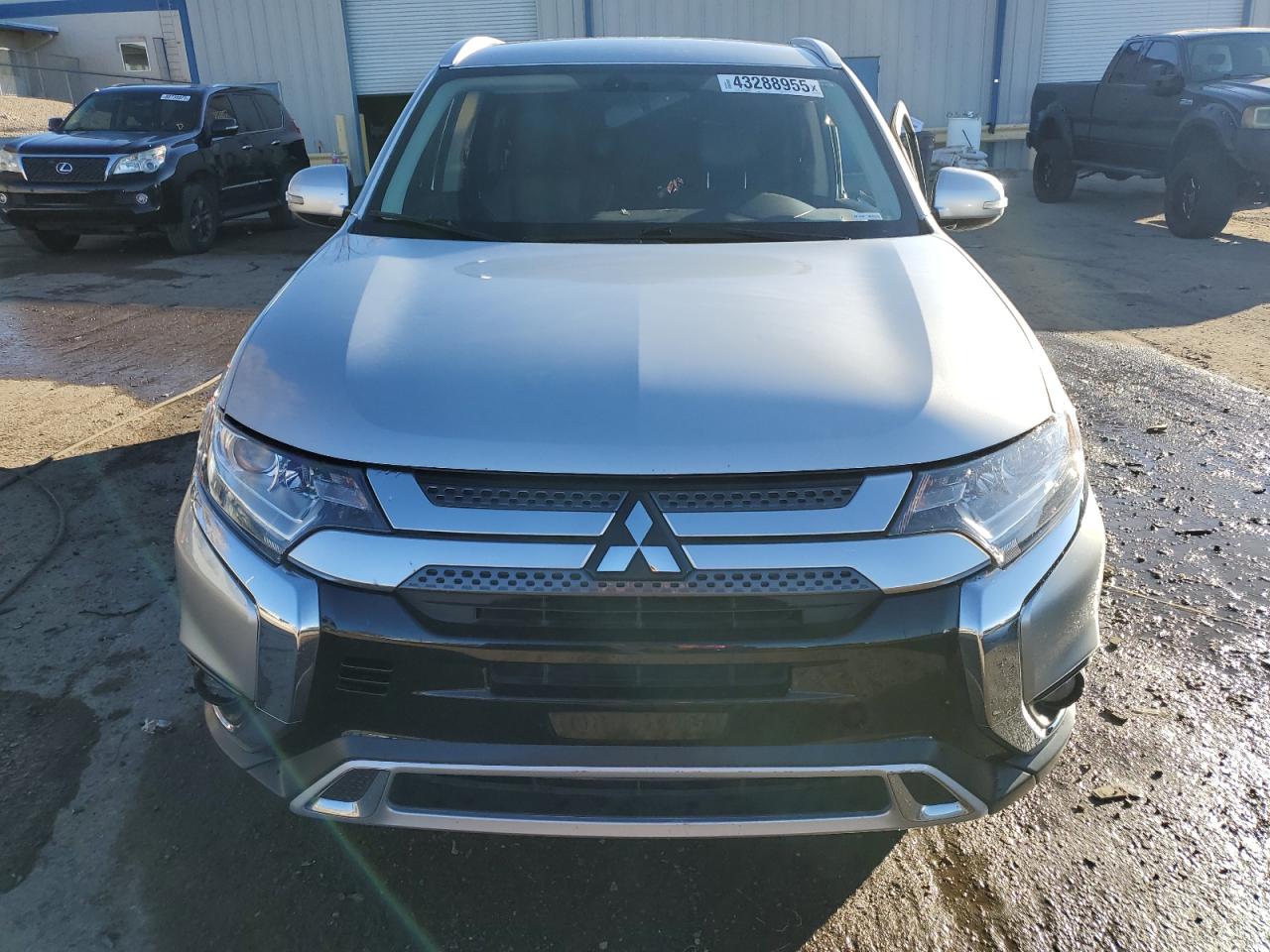 2019 Mitsubishi Outlander VIN JA4AD3A30KZ037612 Copart auction photo, side damage thumbnail 5