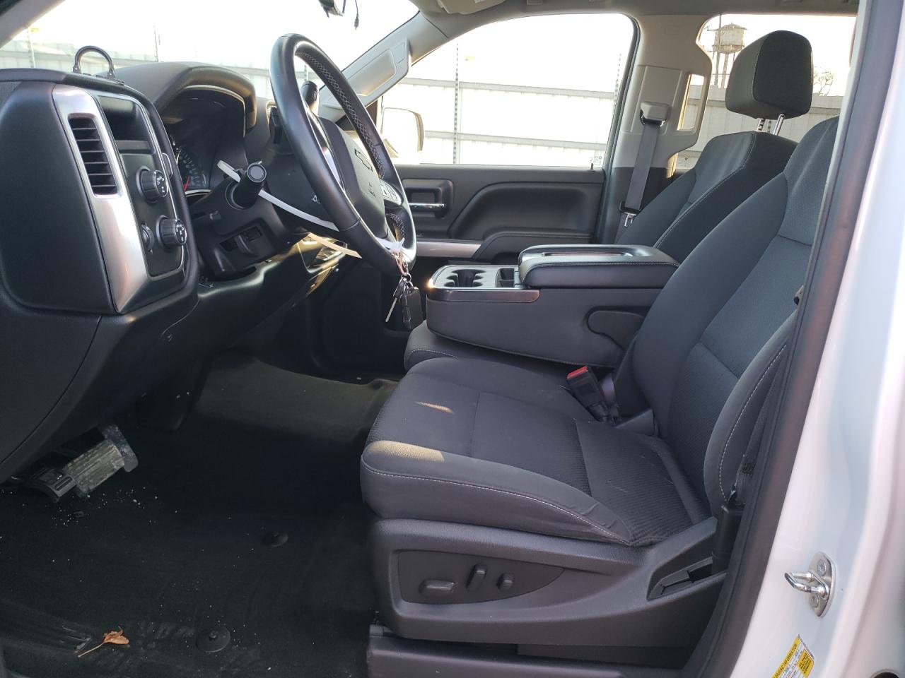 2017 Chevrolet Silverado VIN 3GCUKREC1HG258053 Copart auction photo, front end / rear end damage thumbnail 7