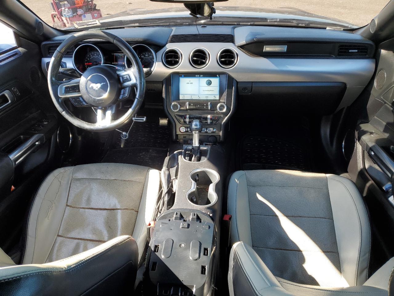 2019 Ford Mustang VIN 1FATP8UH1K5181855 Copart auction photo, front end damage thumbnail 8