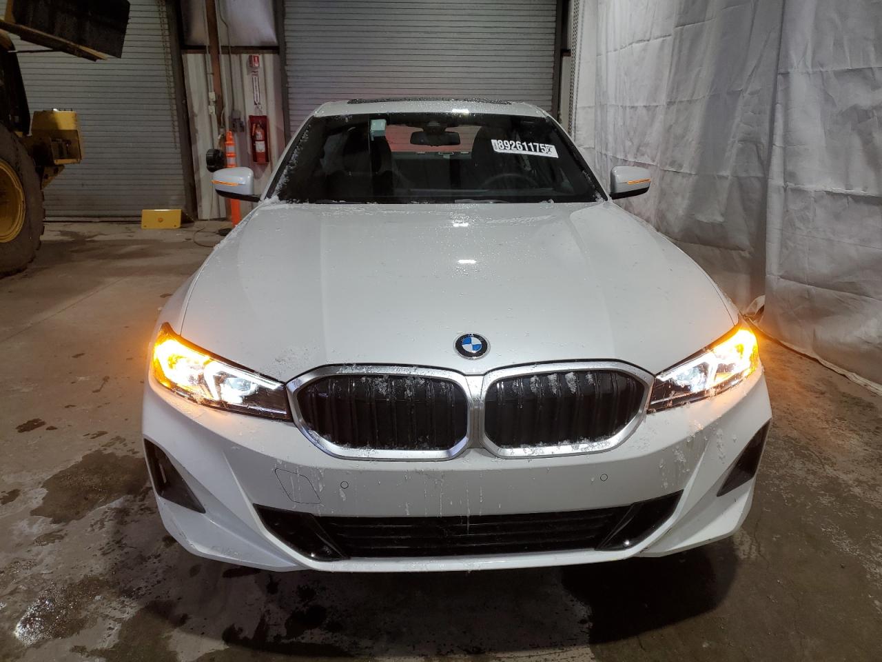 2024 BMW 3er VIN 3MW89FF01R8E84859 Copart auction photo, rear end / minor dent/scratches damage thumbnail 5