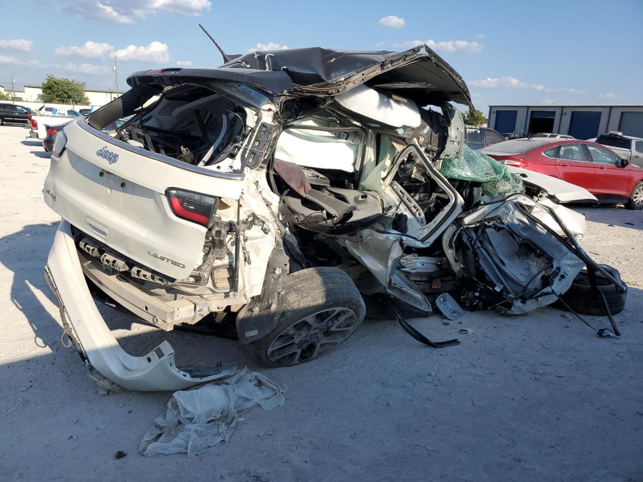2018 Jeep Compass VIN 3C4NJDCB1JT253243 Copart auction photo, rollover damage thumbnail 3