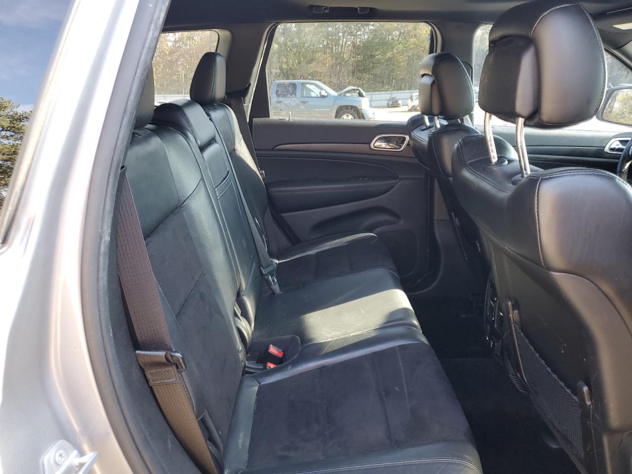 2015 Jeep Grand Cherokee VIN 1C4RJEAG3FC152620 Copart auction photo, front end damage thumbnail 11