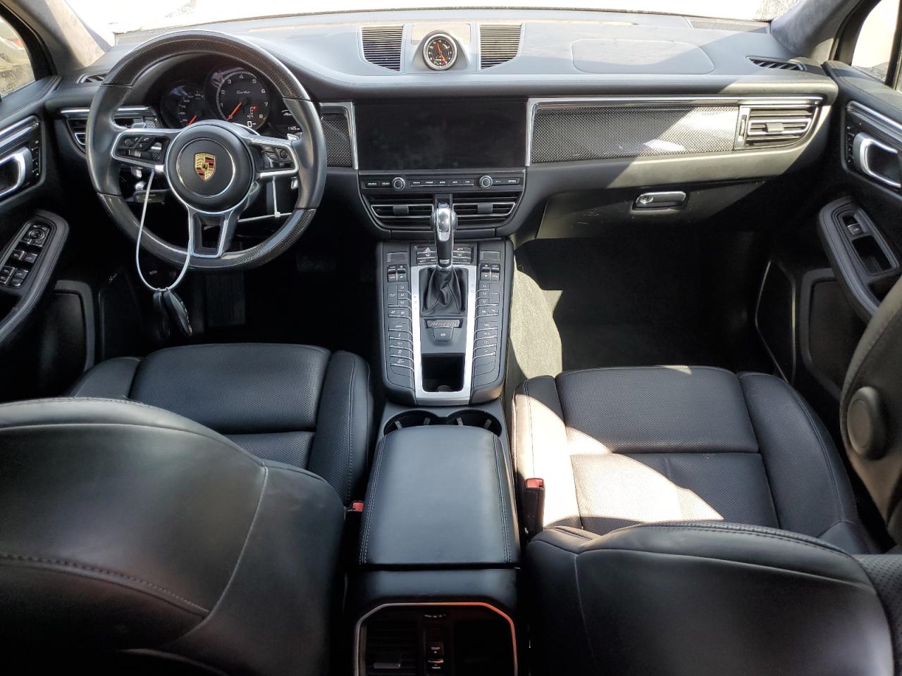 2020 Porsche Macan VIN WP1AF2A57LLB60922 Copart auction photo, water/flood damage thumbnail 8