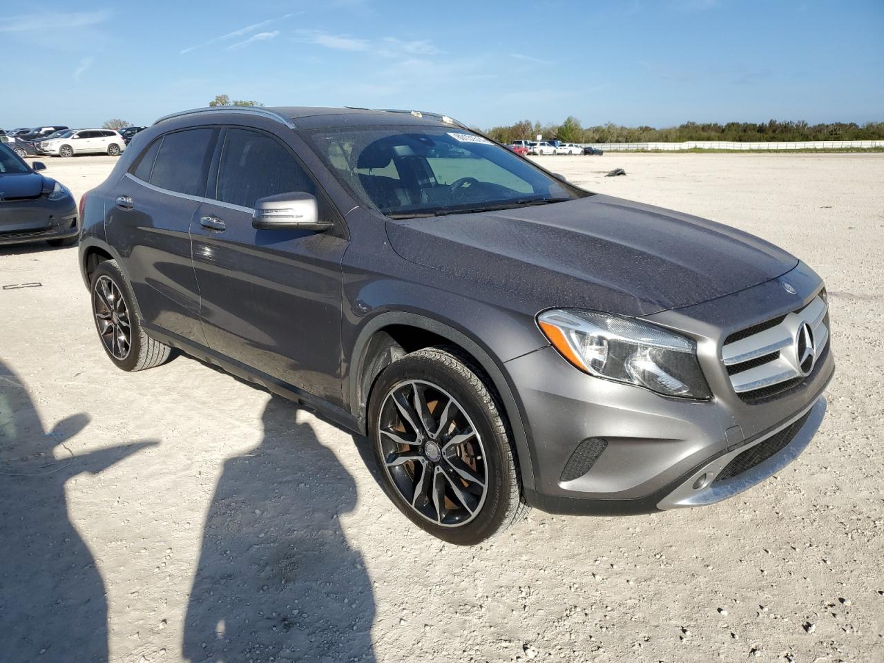 2017 Mercedes-Benz GLA-klasse VIN WDCTG4EB8HJ355377 Copart auction photo, undercarriage damage thumbnail 4