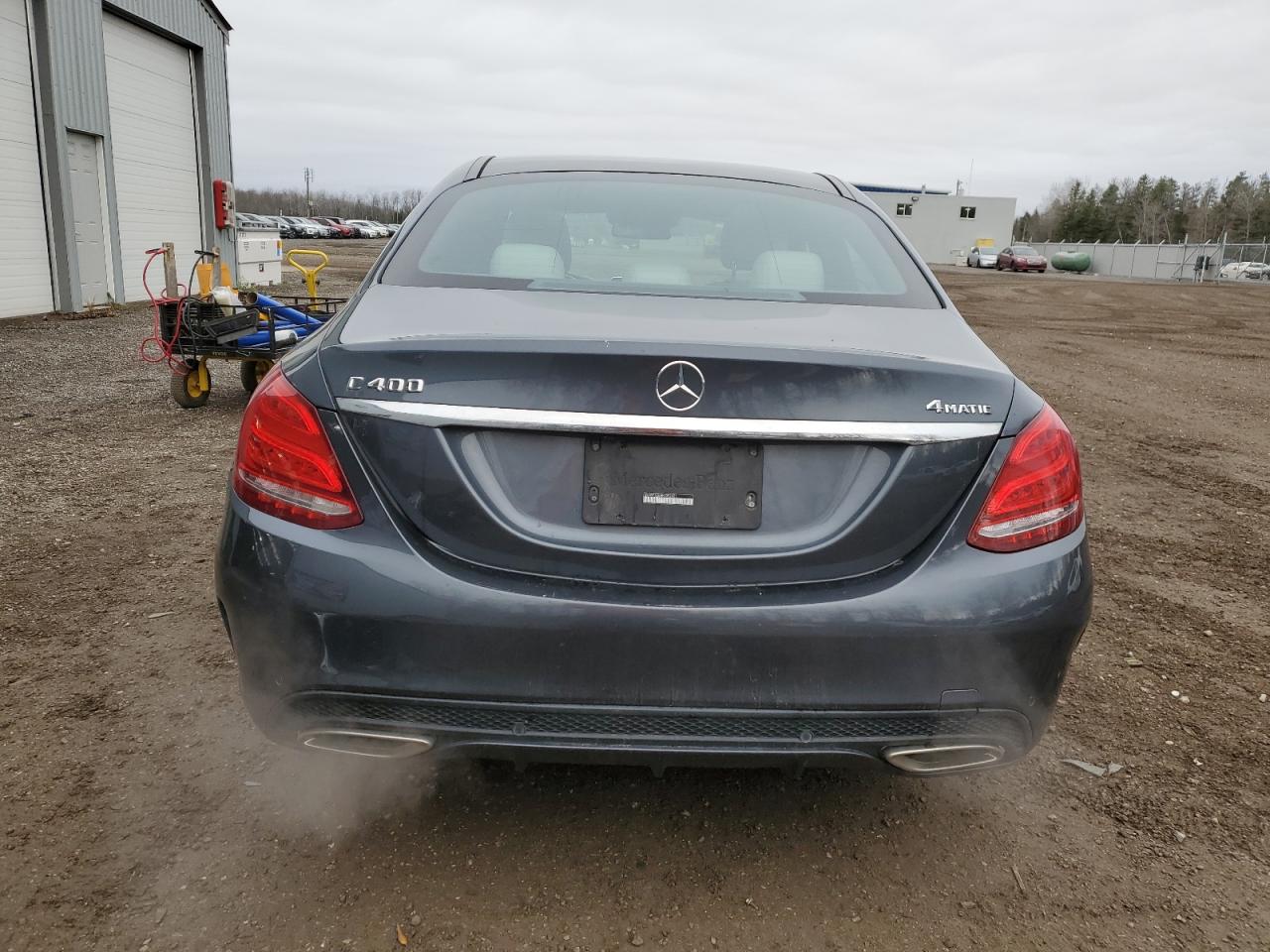 2015 Mercedes-Benz C-klasse VIN 55SWF6GB8FU092471 Copart auction photo, front end / side damage thumbnail 6